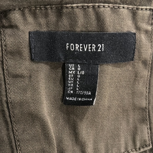 GUC Forever 21 size Large Cargo Jacket - Picture 3 of 5